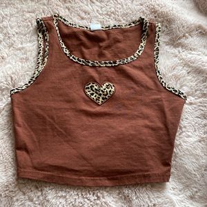 SHEIN Teens Brown leopard heart crop top!🤎🐆